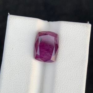 Purple Sapphire Cushion Cut — Dazzling 5.5 Ct Loose Corundum