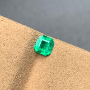 Emerald Emerald Cut — Captivating 0.81 Ct Loose Beryl