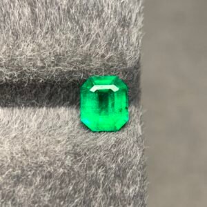 Emerald Emerald Cut — Radiant 0.75 Ct Loose Beryl