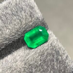 Emerald Emerald Cut โ Brilliant 1.2 Ct Loose Beryl