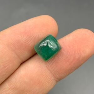 Emerald Cabochon — Gorgeous 7.55 Ct Loose Beryl