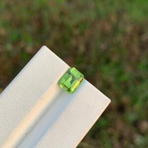 Peridot Emerald Cut — Exquisite 1.95 Ct Loose Olivine (Forsterite)